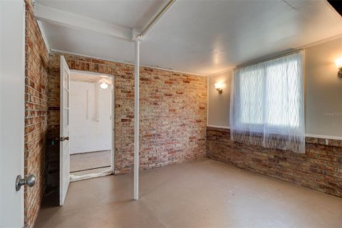 Купить виллу или дом в Деланд, Флорида 6 комнат, 167.41м2, № 1899677 - фото 19