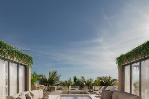 Commercial property in Bay Harbor Islands, Florida № 1859608 - photo 20