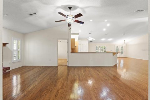 House in Brooksville, Florida 3 bedrooms, 213.49 sq.m. № 1580625 - photo 30
