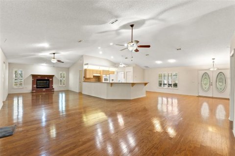 House in Brooksville, Florida 3 bedrooms, 213.49 sq.m. № 1580625 - photo 6