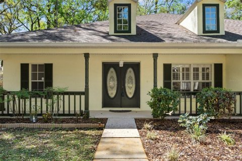 House in Brooksville, Florida 3 bedrooms, 213.49 sq.m. № 1580625 - photo 2