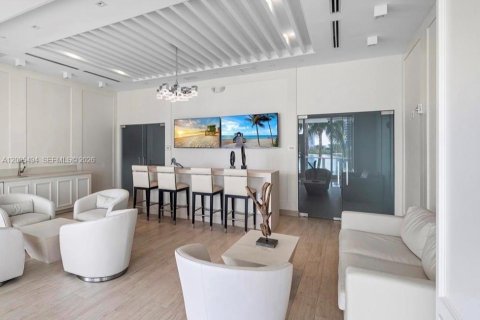 Condominio en venta en Aventura, Florida, 3 dormitorios, 304.16 m2 № 2089952 - foto 29