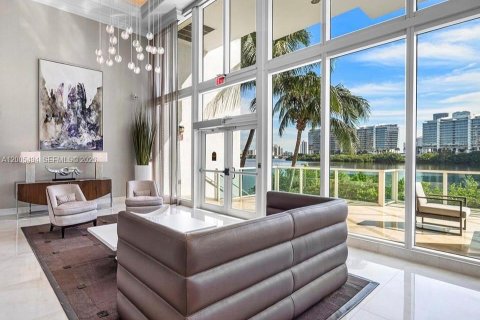 Condominio en venta en Aventura, Florida, 3 dormitorios, 304.16 m2 № 2089952 - foto 30