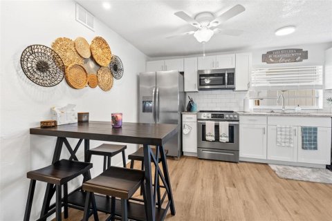 Villa ou maison à vendre à Port Richey, Floride: 2 chambres, 66.89 m2 № 1783223 - photo 17