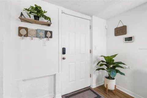 Villa ou maison à vendre à Port Richey, Floride: 2 chambres, 66.89 m2 № 1783223 - photo 4