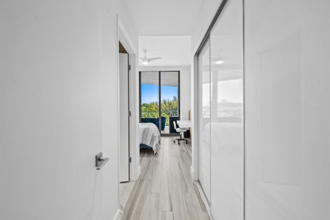 Condo in Fort Lauderdale, Florida, 4 bedrooms  № 2431496 - photo 27