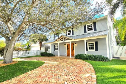 Casa en venta en Boca Raton, Florida, 4 dormitorios, 197.7 m2 № 2018139 - foto 3