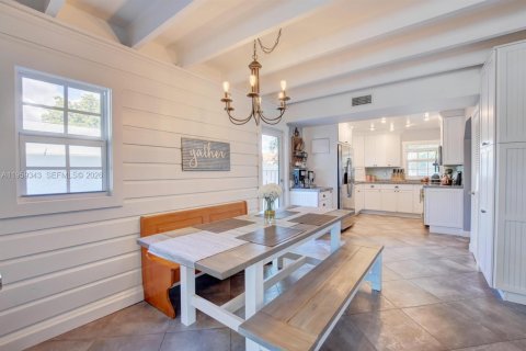 Casa en venta en Boca Raton, Florida, 4 dormitorios, 197.7 m2 № 2018139 - foto 18