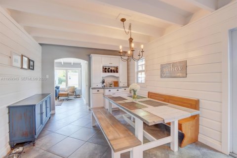 Casa en venta en Boca Raton, Florida, 4 dormitorios, 197.7 m2 № 2018139 - foto 17