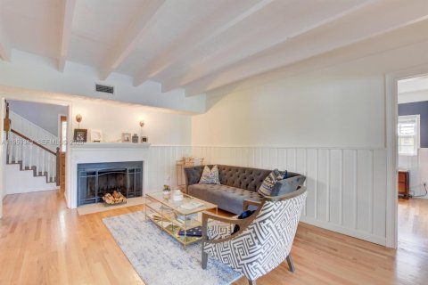 Casa en venta en Boca Raton, Florida, 4 dormitorios, 197.7 m2 № 2018139 - foto 11