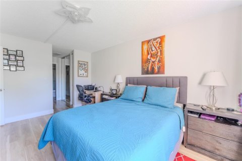 Copropriété à vendre à Pembroke Pines, Floride: 1 chambre, 74.32 m2 № 2250341 - photo 19
