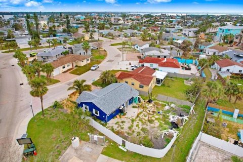 Купить виллу или дом в Мадейра - Бич, Флорида 5 комнат, 86.4м2, № 1720626 - фото 19