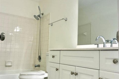 Touwnhouse à vendre à Jupiter, Floride: 2 chambres, 119.66 m2 № 2078407 - photo 12