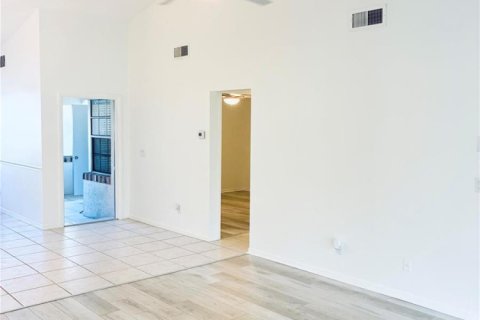 Touwnhouse à vendre à Jupiter, Floride: 2 chambres, 119.66 m2 № 2078407 - photo 9
