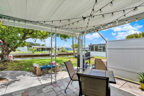 Villa ou maison à vendre à Hudson, Floride: 2 chambres, 123.75 m2 № 1823333 - photo 15