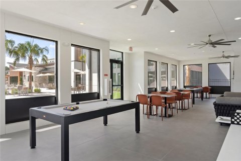 Villa ou maison à vendre à Land O' Lakes, Floride: 4 chambres, 263.38 m2 № 2434889 - photo 13