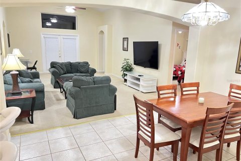 Casa en venta en Kissimmee, Florida, 5 dormitorios, 198.44 m2 № 2387731 - foto 7