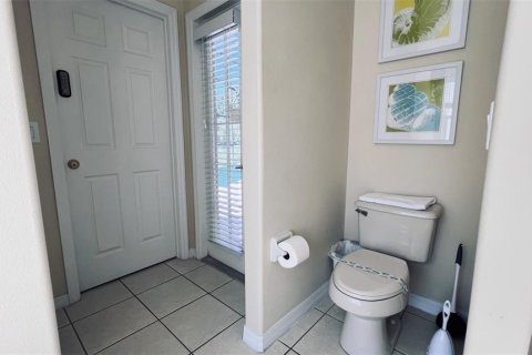 Casa en venta en Kissimmee, Florida, 5 dormitorios, 198.44 m2 № 2387731 - foto 13