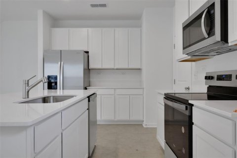 Touwnhouse à vendre à Middleburg, Floride: 3 chambres, 147.53 m2 № 2312772 - photo 6