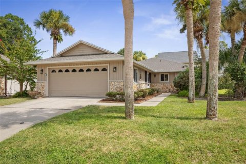 Casa en venta en Ormond Beach, Florida, 2 dormitorios, 128.76 m2 № 1855516 - foto 1