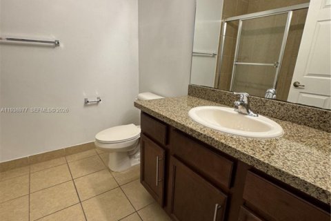Copropriété à louer à Pembroke Pines, Floride: 2 chambres, 97.36 m2 № 1997368 - photo 16