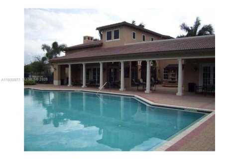 Copropriété à louer à Pembroke Pines, Floride: 2 chambres, 97.36 m2 № 1997368 - photo 29