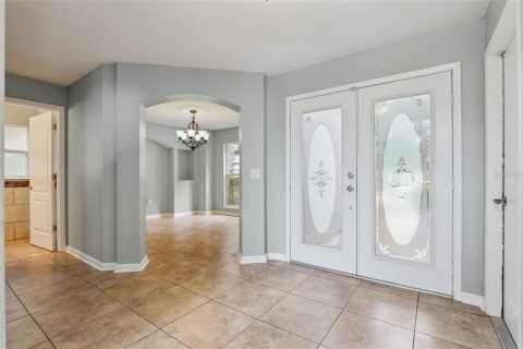 House in Orlando, Florida 4 bedrooms, 231.05 sq.m. № 2152297 - photo 9