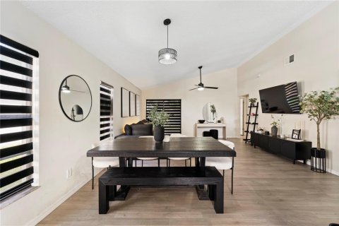 Casa en venta en Orlando, Florida, 3 dormitorios, 109.25 m2 № 1817512 - foto 17