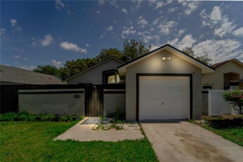 Casa en venta en Orlando, Florida, 3 dormitorios, 109.25 m2 № 1817512 - foto 1