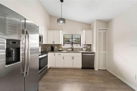 Casa en venta en Orlando, Florida, 3 dormitorios, 109.25 m2 № 1817512 - foto 16