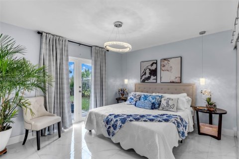Villa ou maison à louer à Miami, Floride: 4 chambres, 102.19 m2 № 2266126 - photo 9