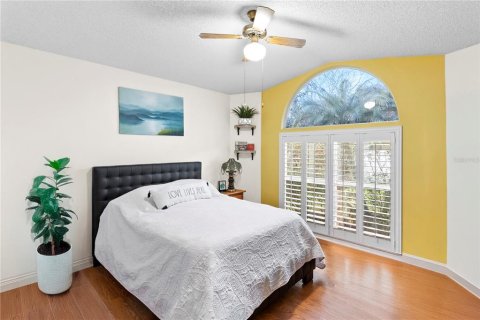 House in Apopka, Florida 3 bedrooms, 151.62 sq.m. № 2203511 - photo 16