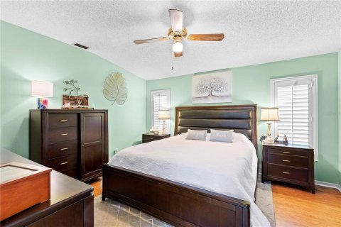 House in Apopka, Florida 3 bedrooms, 151.62 sq.m. № 2203511 - photo 21