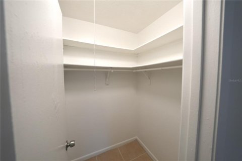 House in Orlando, Florida 3 bedrooms, 95.88 sq.m. № 1782970 - photo 14