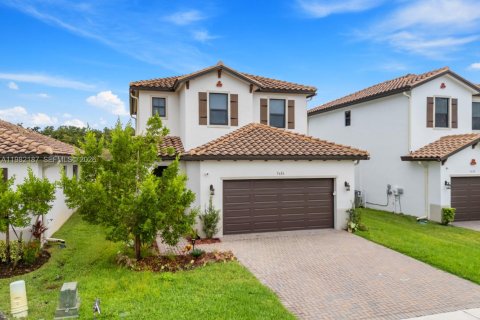 Villa ou maison à vendre à Ave Maria, Floride: 3 chambres, 169.64 m2 № 2080181 - photo 4