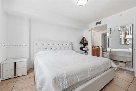 Купить кондоминиум в Майами, Флорида 2 спальни, 93.74м2, № 2146520 - фото 17