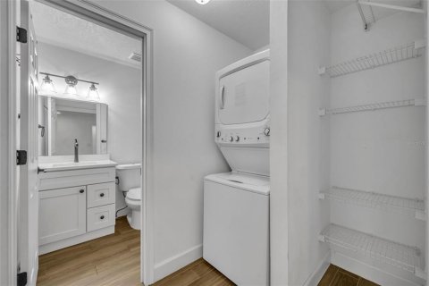 Copropriété à louer à Winter Springs, Floride: 2 chambres, 90.3 m2 № 2101902 - photo 22