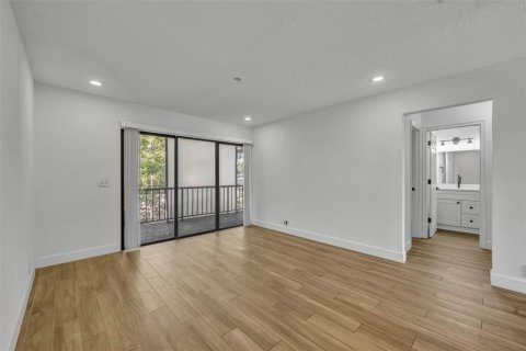 Copropriété à louer à Winter Springs, Floride: 2 chambres, 90.3 m2 № 2101902 - photo 7