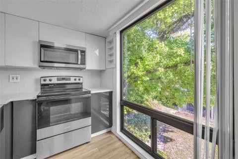 Copropriété à louer à Winter Springs, Floride: 2 chambres, 90.3 m2 № 2101902 - photo 13