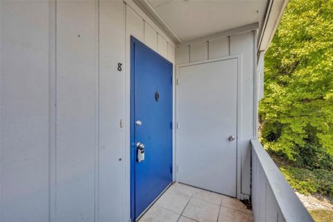 Copropriété à louer à Winter Springs, Floride: 2 chambres, 90.3 m2 № 2101902 - photo 3