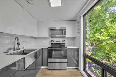 Copropriété à louer à Winter Springs, Floride: 2 chambres, 90.3 m2 № 2101902 - photo 11