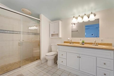 Casa en alquiler en Gulfport, Florida, 5 dormitorios, 298.59 m2 № 1916753 - foto 18