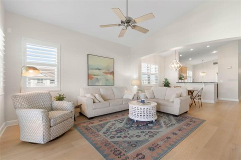 Condo in Palm Coast, Florida, 3 bedrooms  № 2237455 - photo 2