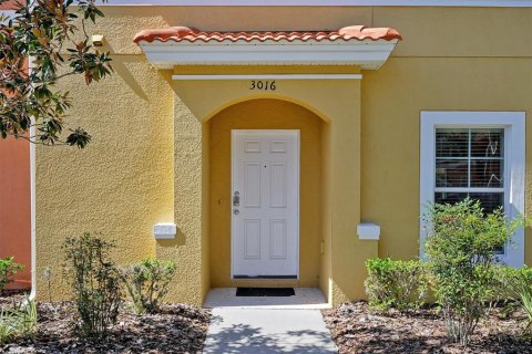 Adosado en alquiler en Kissimmee, Florida, 2 dormitorios, 107.86 m2 № 1688267 - foto 4