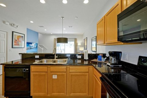 Adosado en alquiler en Kissimmee, Florida, 2 dormitorios, 107.86 m2 № 1688267 - foto 13