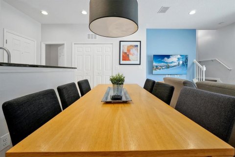 Adosado en alquiler en Kissimmee, Florida, 2 dormitorios, 107.86 m2 № 1688267 - foto 10