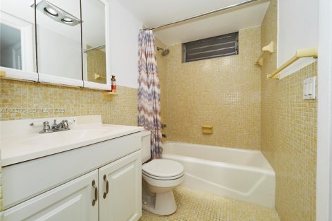 Condominio en venta en Aventura, Florida, 1 dormitorio, 71.35 m2 № 1991512 - foto 21