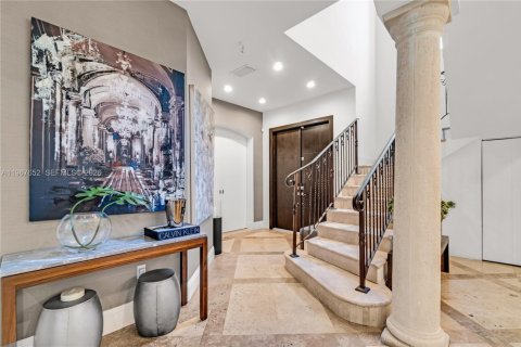 Villa ou maison à vendre à Miami, Floride: 4 chambres, 290.51 m2 № 2081432 - photo 11