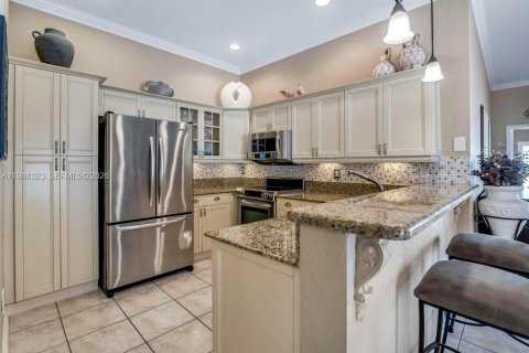 Villa ou maison à vendre à Pembroke Pines, Floride: 3 chambres, 118.73 m2 № 2066216 - photo 11