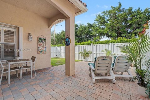 Villa ou maison à vendre à Pembroke Pines, Floride: 3 chambres, 118.73 m2 № 2066216 - photo 24